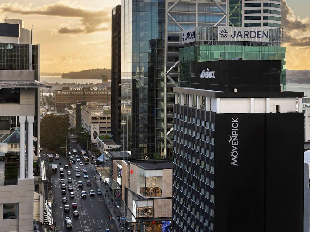 Mövenpick Hotel Auckland - Featured Image