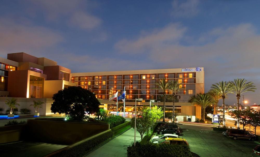 Hilton Orange County/Costa Mesa - Featured Image