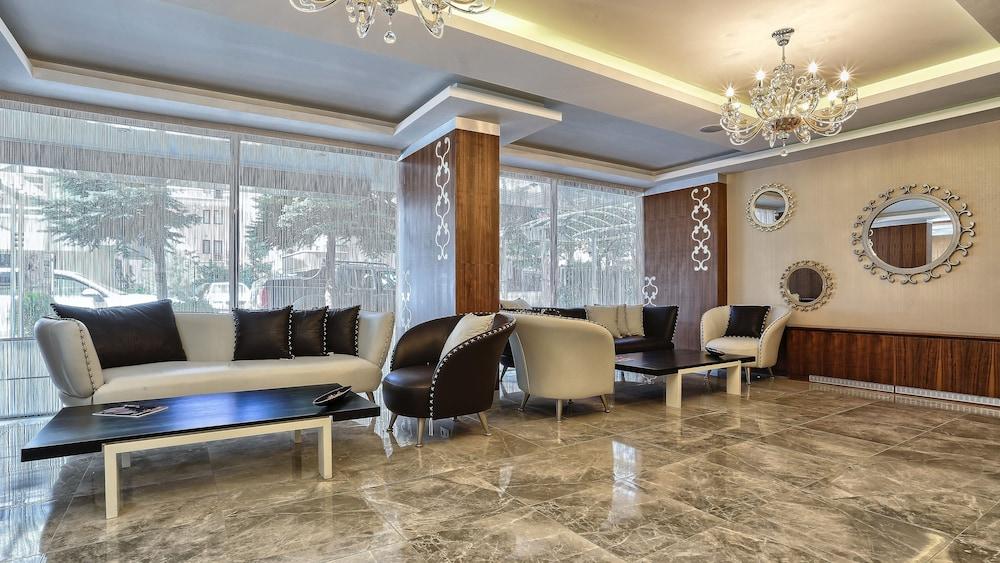 City Hotel Residence - Lobby Lounge
