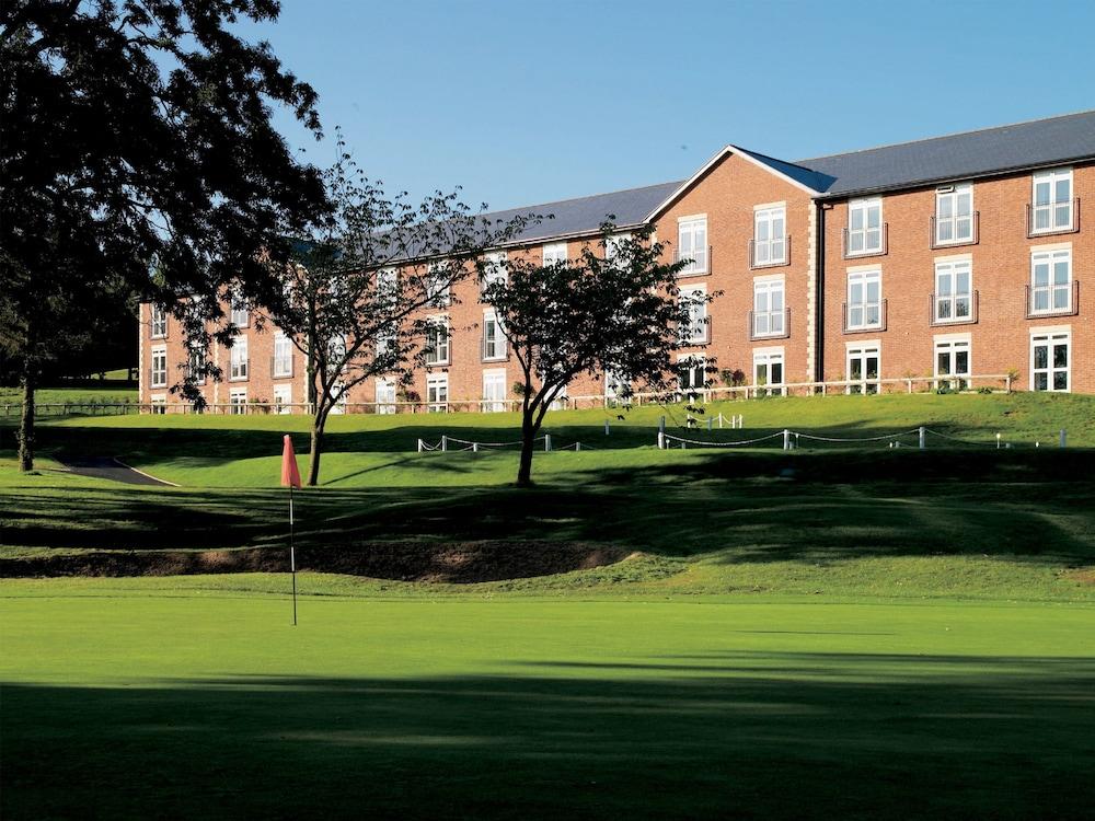 Macdonald Hill Valley Hotel, Golf and Spa - Featured Image