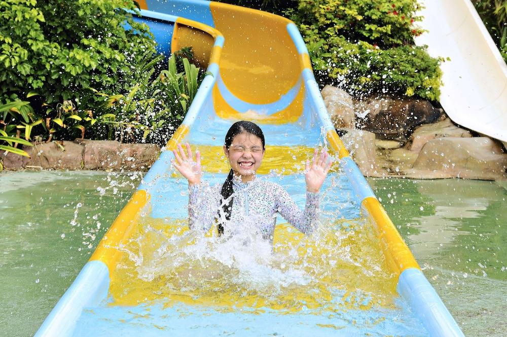 Shangri-La Tanjung Aru, Kota Kinabalu - Outdoor Pool