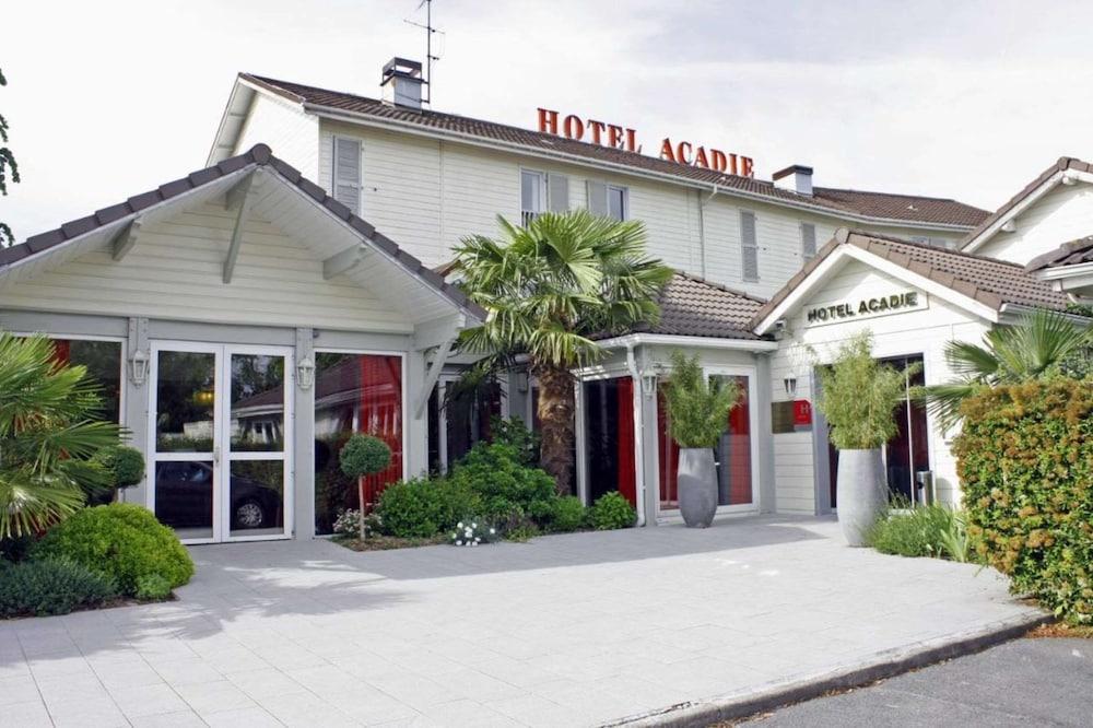 Best Western Hotel Acadie Paris Nord Villepinte - Featured Image