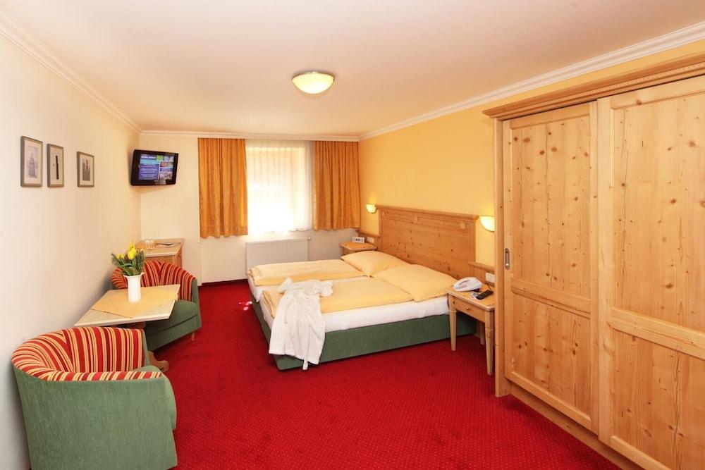 Hotel-Gasthof Unterwirt - Room