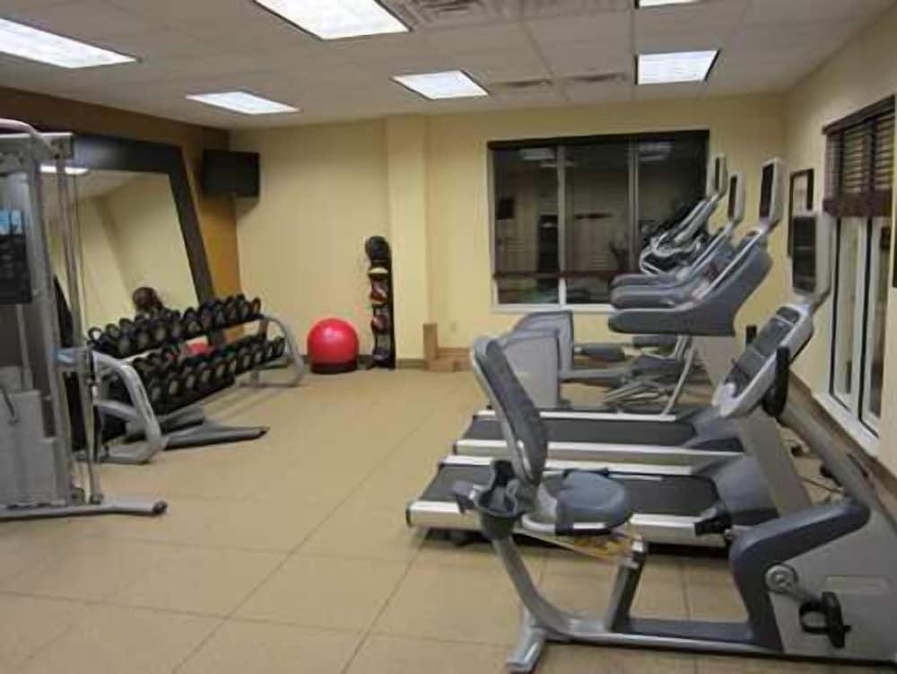 Hilton Garden Inn Mt. Laurel - Fitness Facility