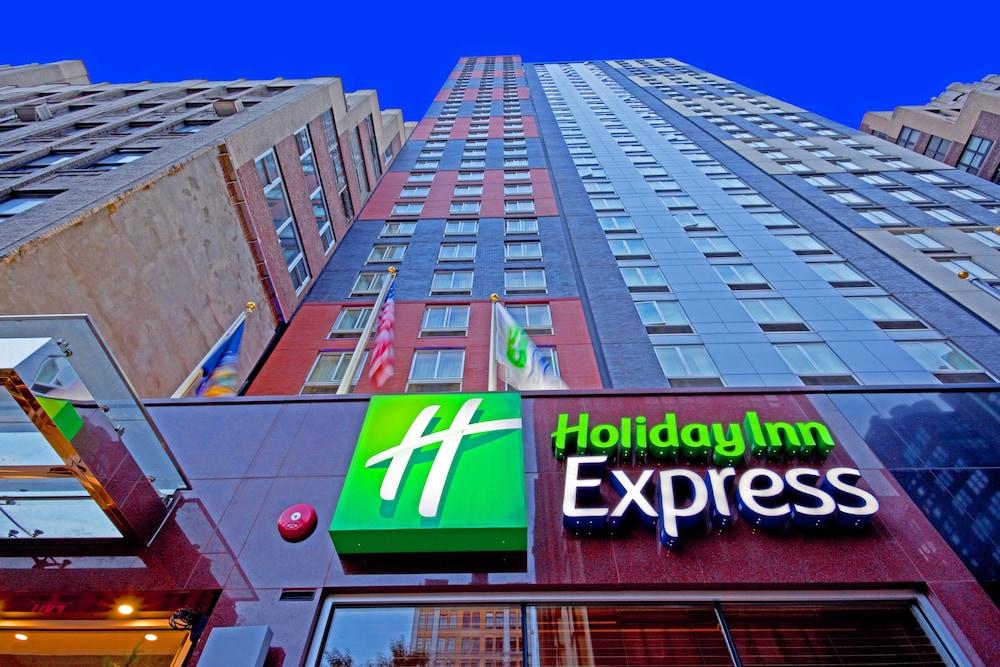Holiday Inn Express New York City Times Square, an IHG Hotel - Exterior