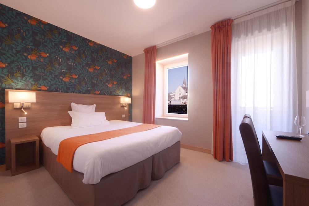 Hotel du Rhone Seyssel - Featured Image
