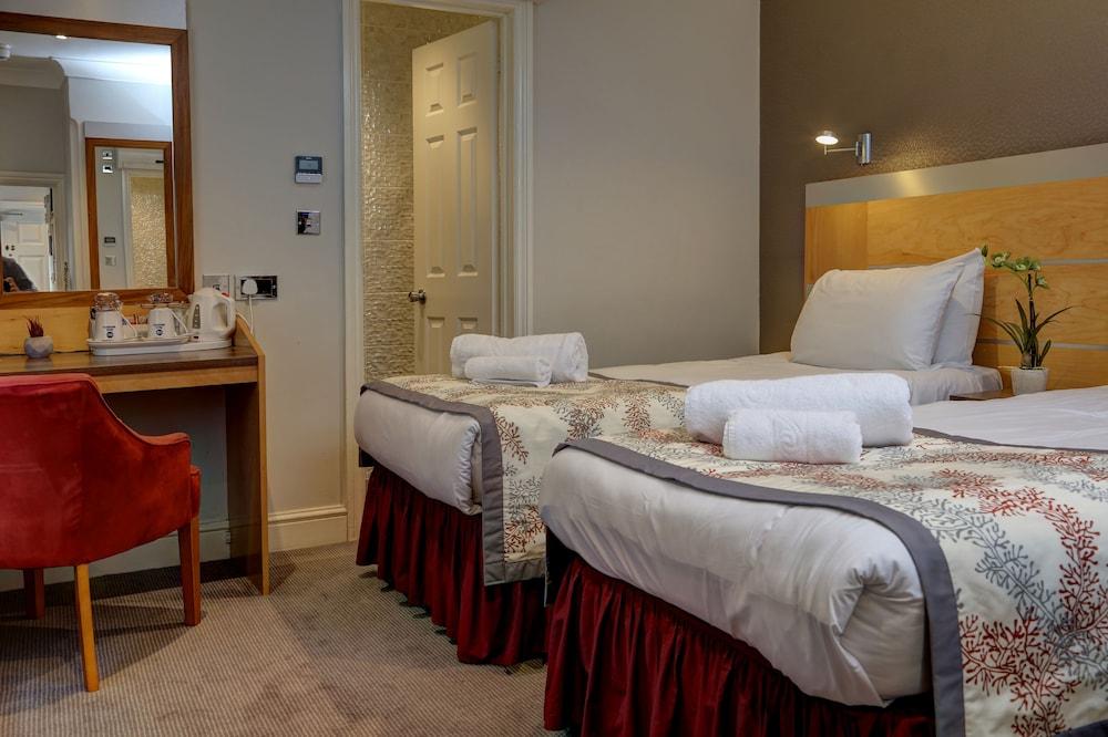 Best Western Chiswick Palace & Suites - Room