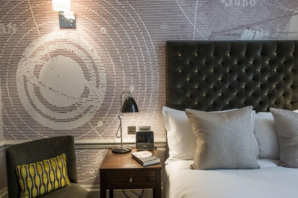 The Ampersand Hotel - Small Luxury Hotels of the World - Room