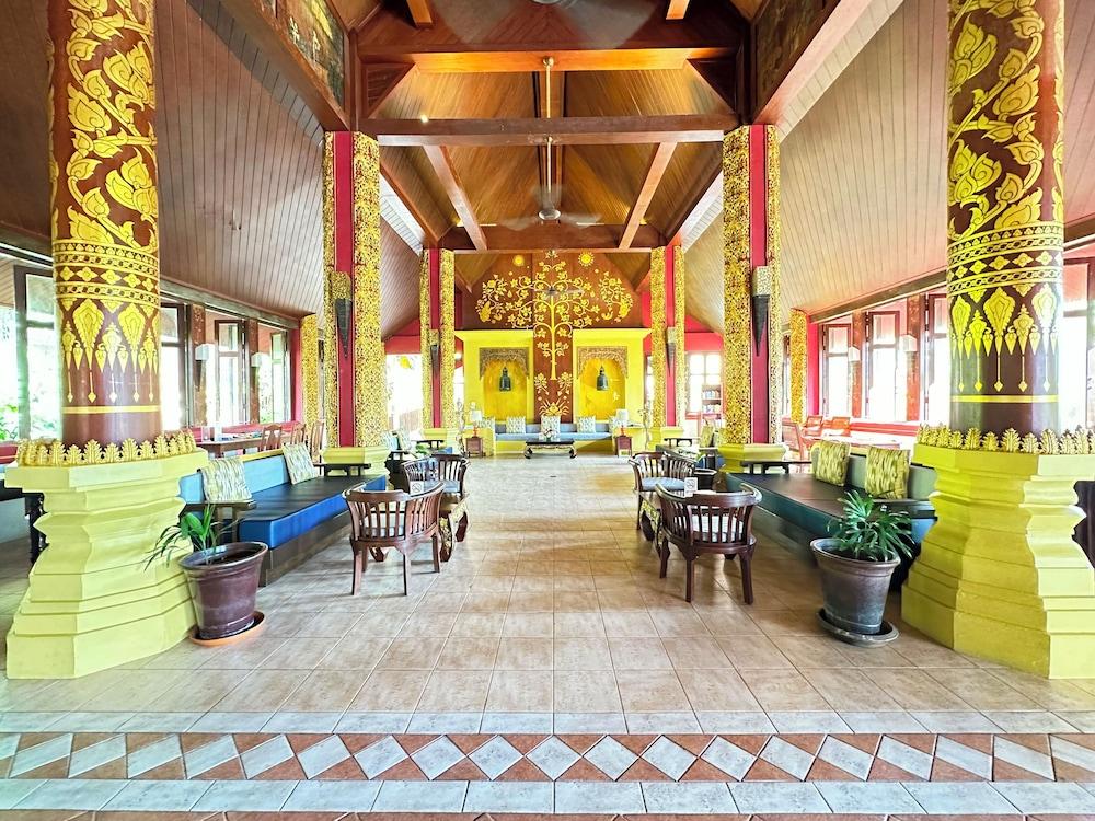 Kata Palm Resort - Lobby