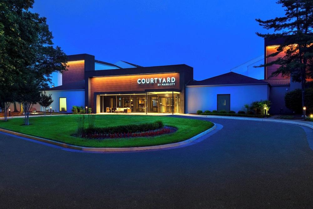 Courtyard by Marriott Dulles Airport Herndon/Reston - Featured Image
