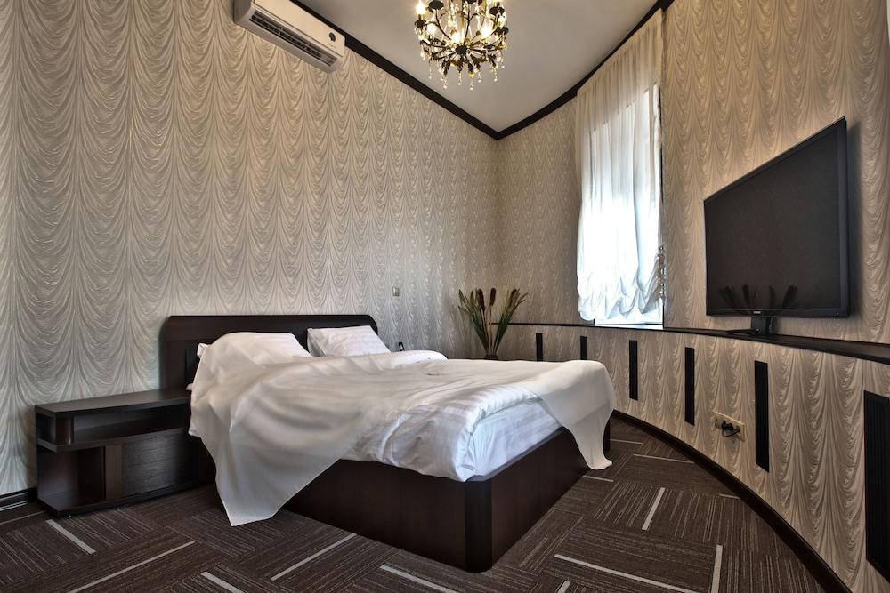 D'Hotel Tverskaya - Featured Image