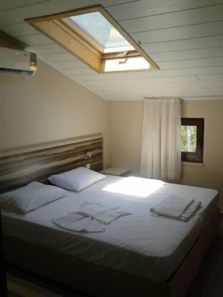 Hotel Caretta - Room