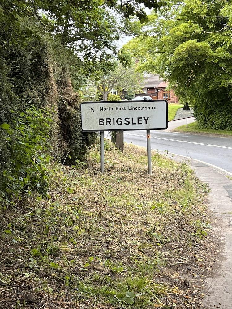 Prelude Brigsley - Exterior