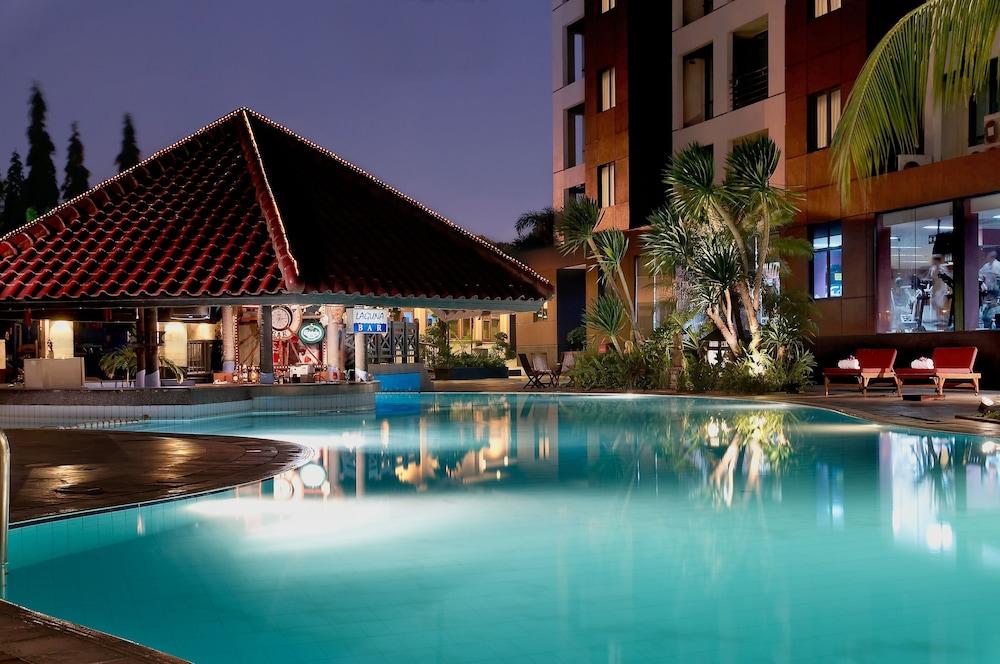 Hotel Kristal - Outdoor Pool