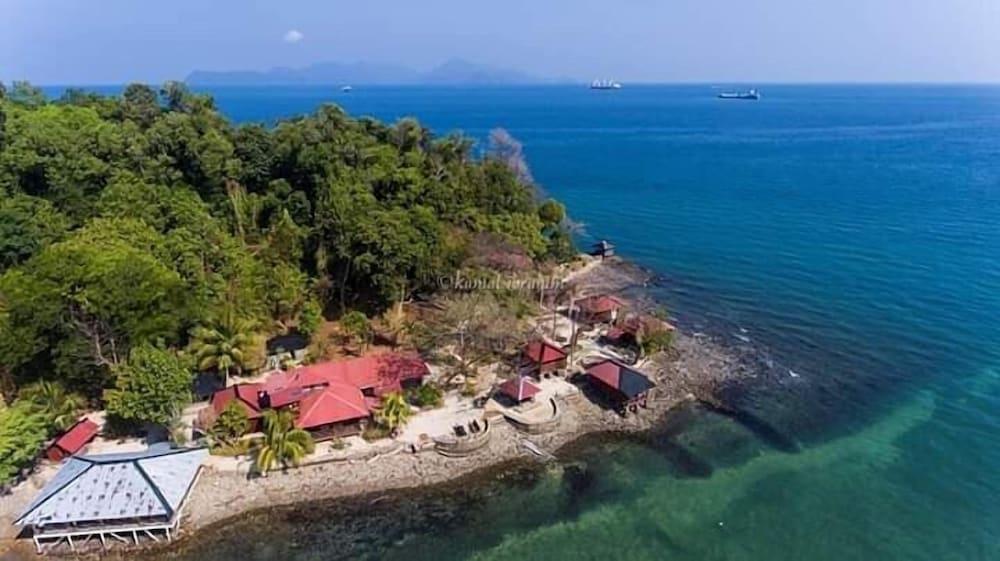 The Jemuruk Island Resort - Featured Image