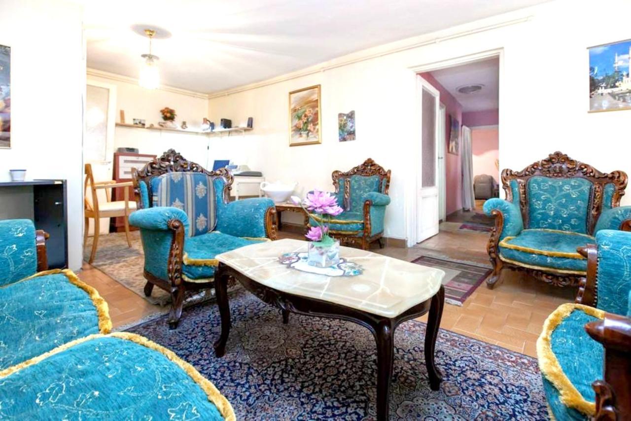 Apartment With 2 Bedrooms in Beyoglu Istanbul - Other