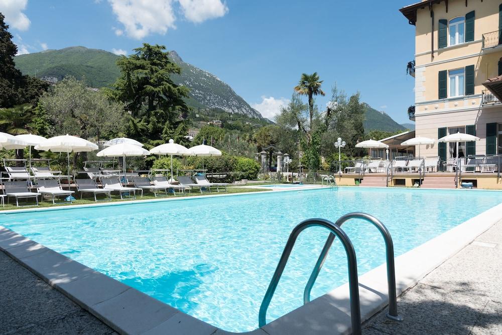 Maderno - Outdoor Pool