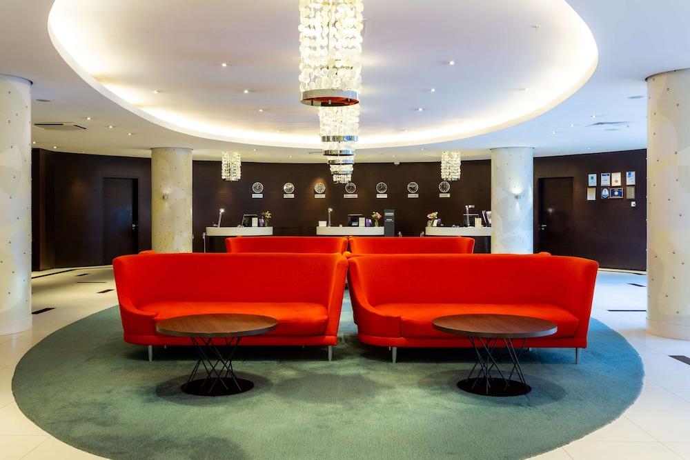 Radisson Hotel Kaliningrad - Lobby