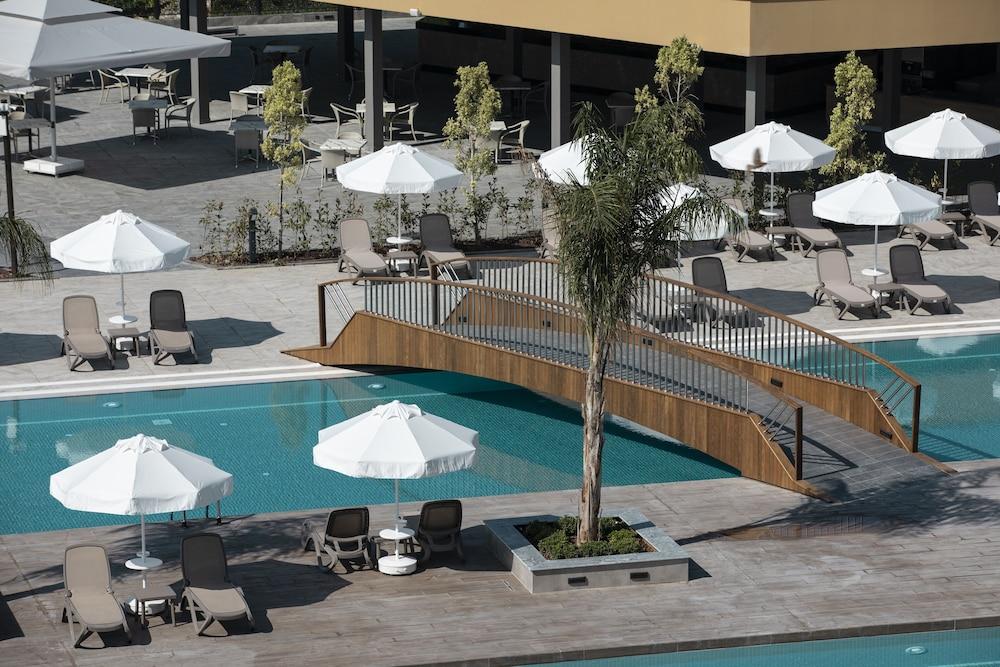 Green Garden Resort & Spa Hotel - Pool