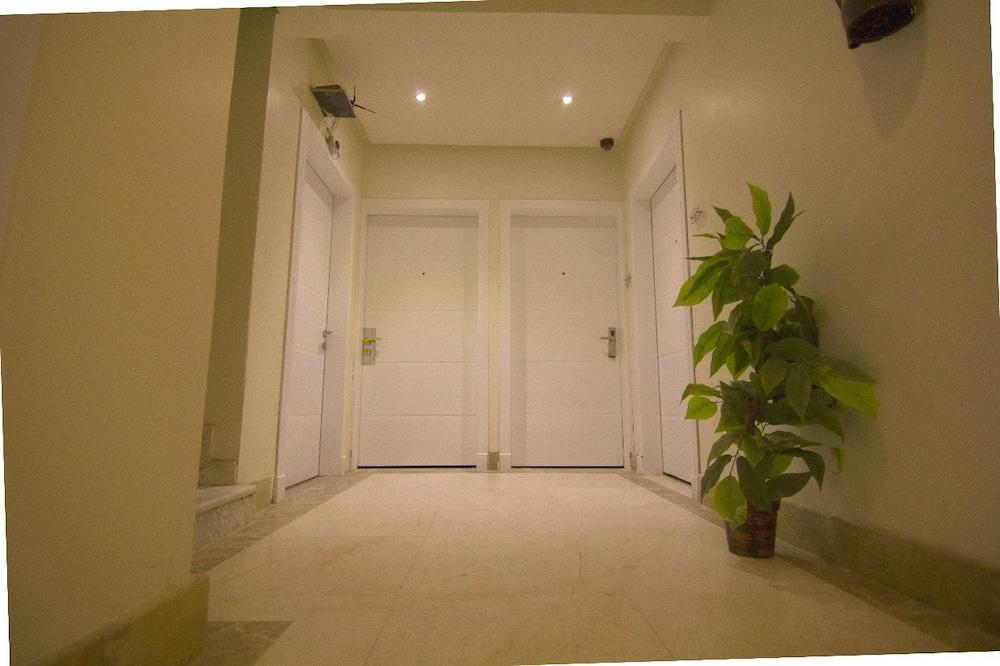 Almakan Suites 102 - Interior