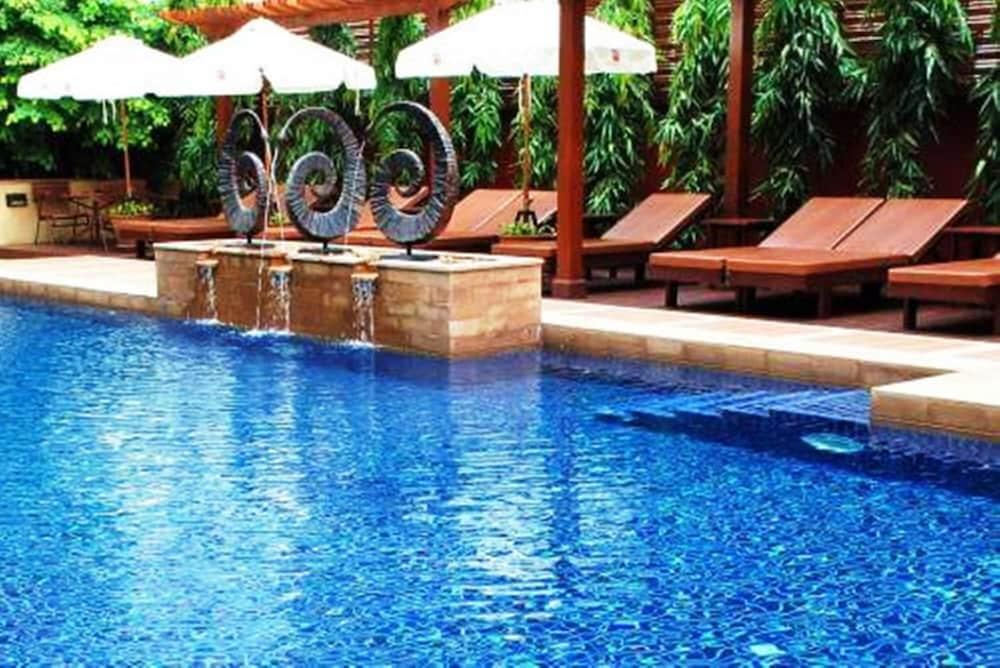 The Rose Hotel Bangkok - Pool