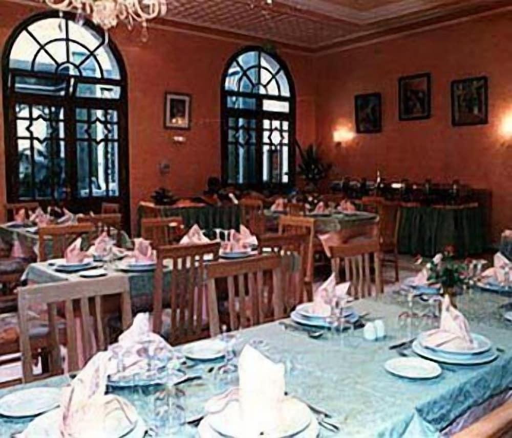 فندق بوريجاج - Restaurant