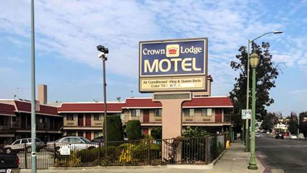 Crown Lodge Motel Oakland - Featured Image