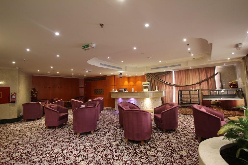 Al Refa Al Saad Hotel - Lobby