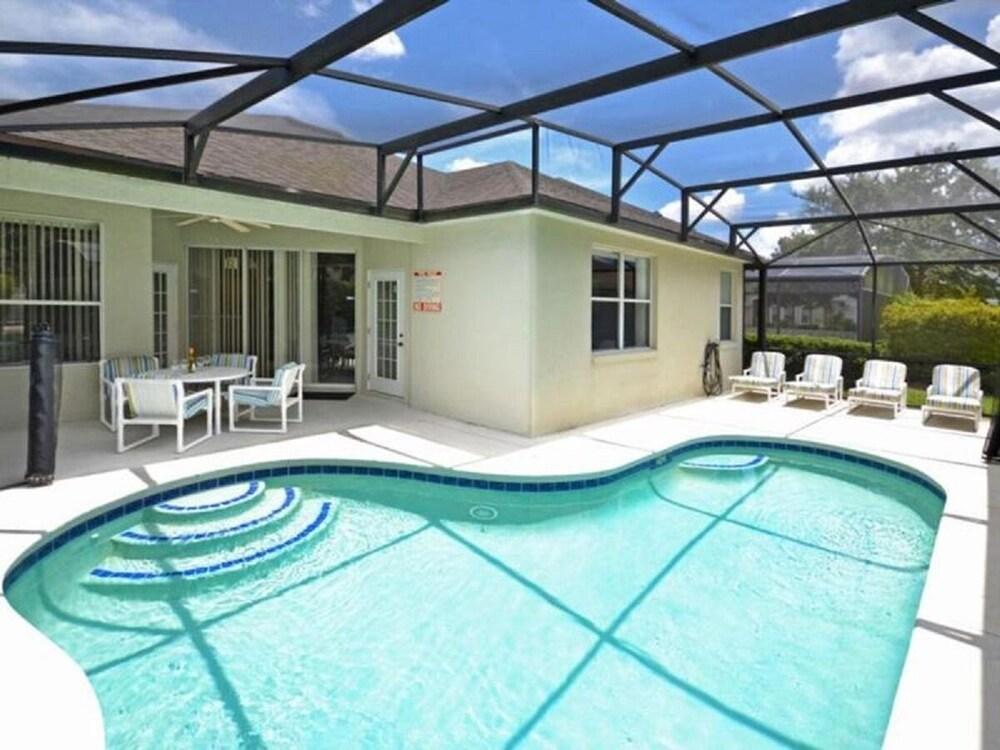 4 Bedroom Budget Home With Private Pool - Pool