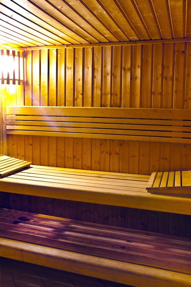Landmark Hotel Riqqa - Sauna