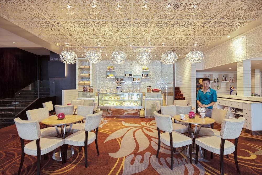 Grand Millennium Hotel Kuala Lumpur - Lobby Lounge