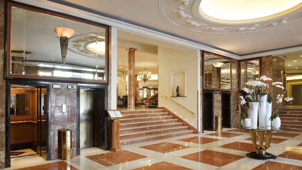 InterContinental Madrid, an IHG Hotel - Interior Entrance