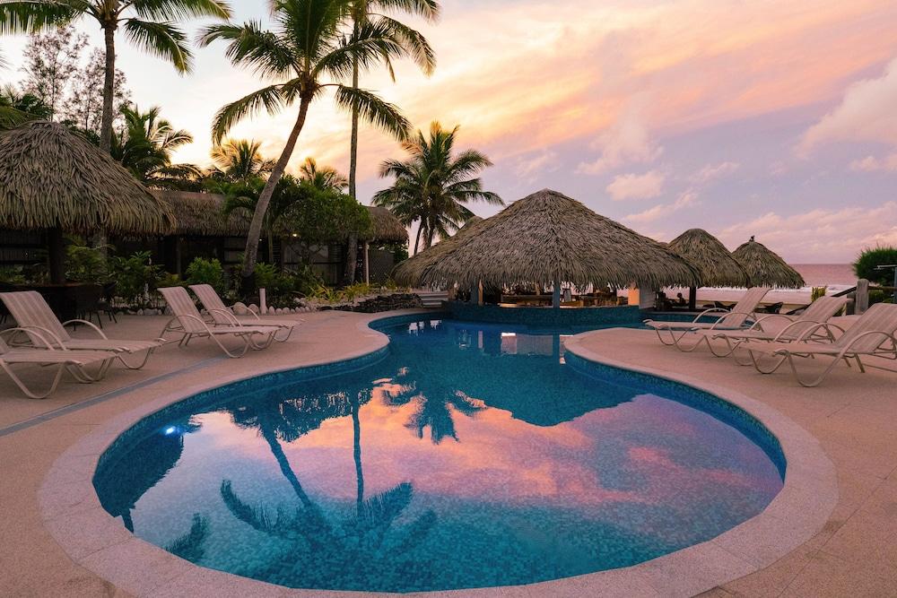 Club Raro Resort – Adults Only - Outdoor Pool