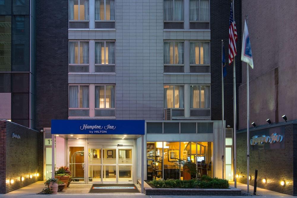 Hampton Inn Madison Square Garden Area Hotel - Featured Image