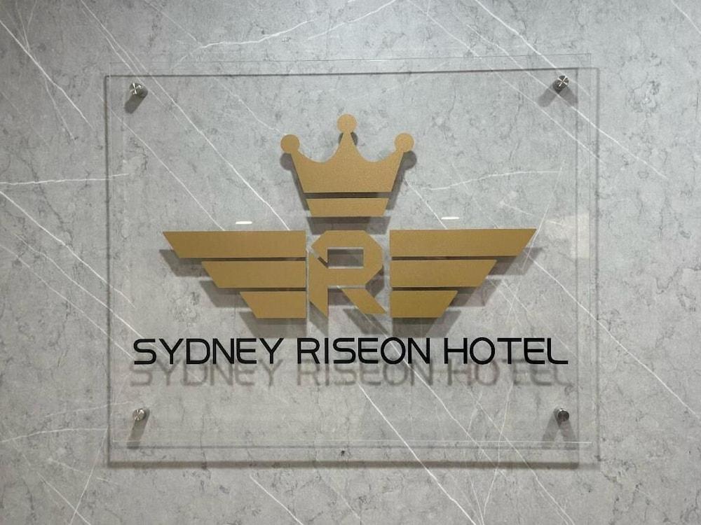 Sydney Riseon Hotel - Reception