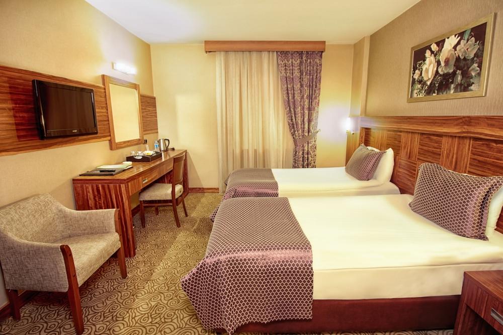 Adana Garden Business Hotel - Room
