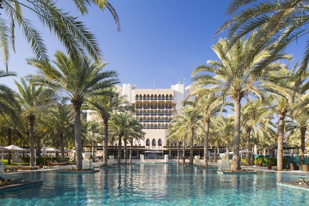 Al Bustan Palace, a Ritz-Carlton Hotel - Infinity Pool