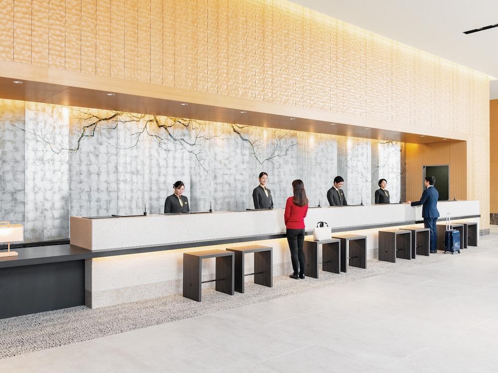 Hotel Hankyu RESPIRE OSAKA - Reception