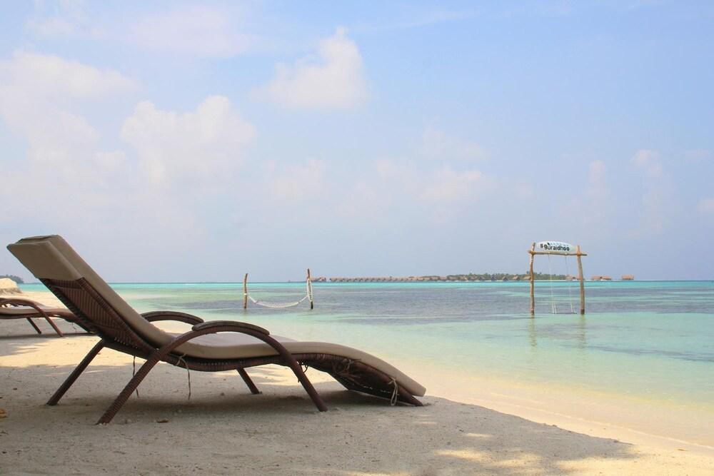 Luxury Beach Maldives - Pool