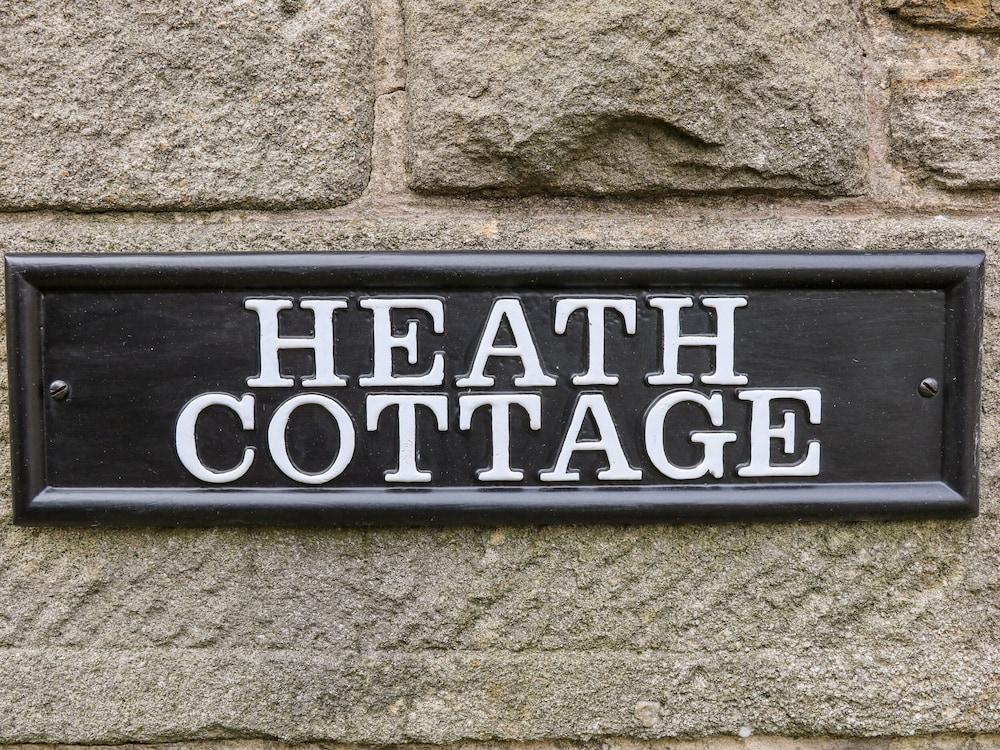 Heath Cottage - Interior