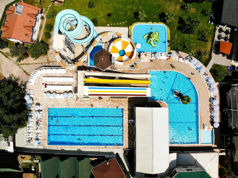 Sapanca Aqua Wellness Spa Hotel & Aqua Park - Featured Image