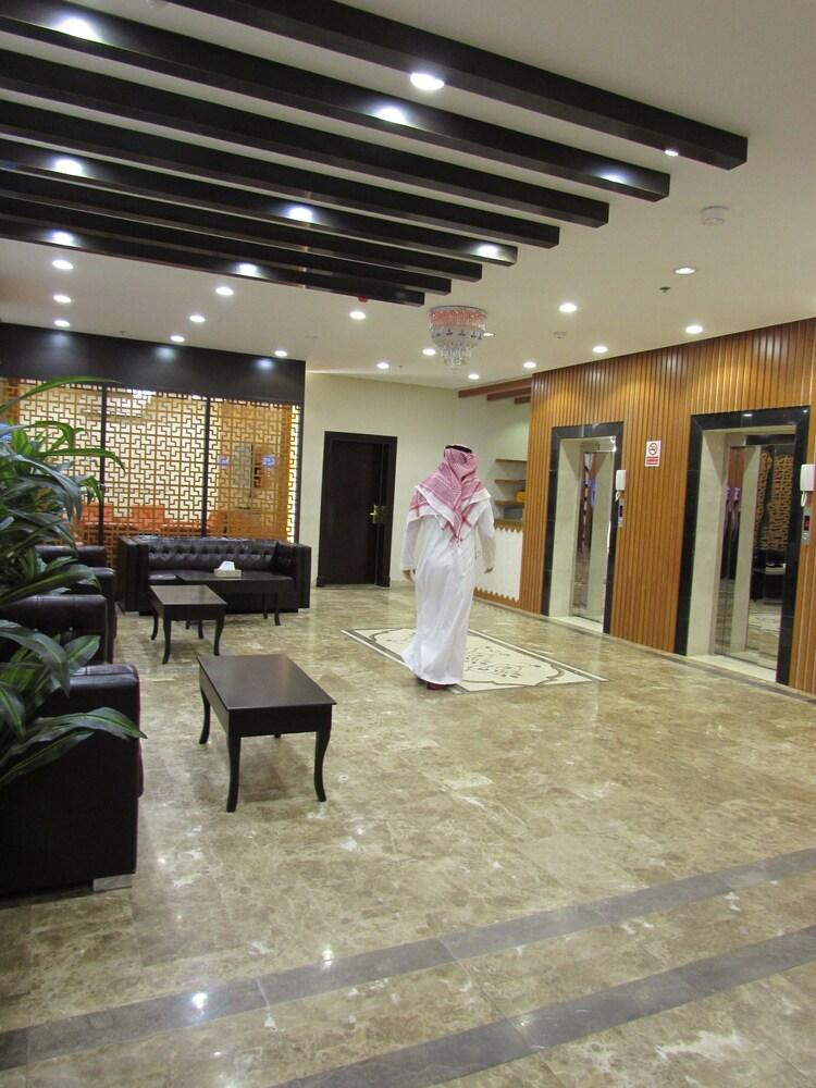 Iwan AlAndalusia Hotel suites - Lobby