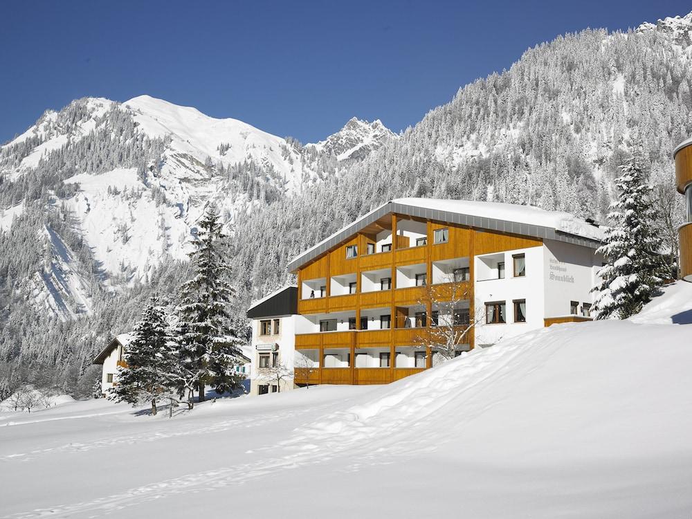 Hotel Sonnblick - Featured Image