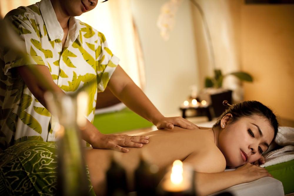 EDEN Hotel Kuta Bali - Massage