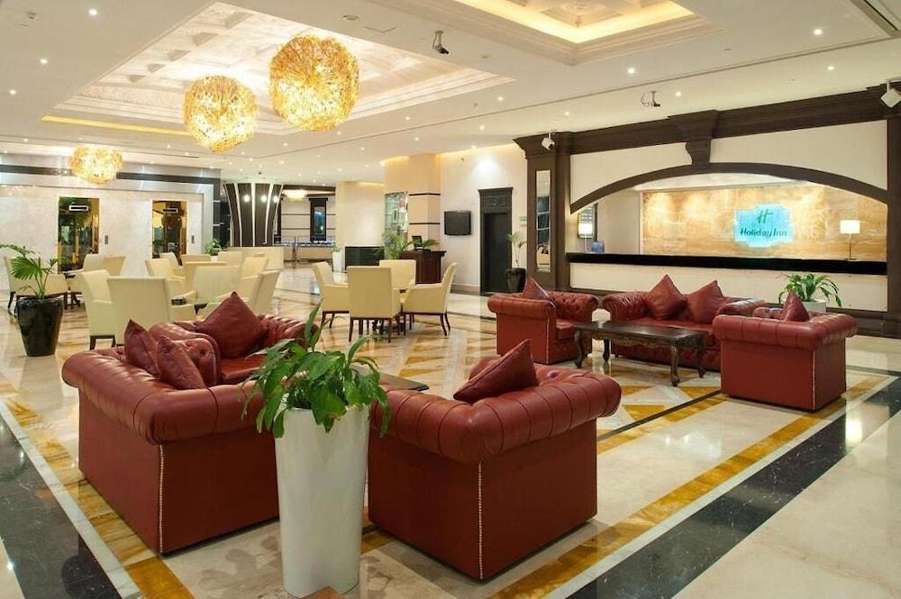 Holiday International Hotel - Lobby
