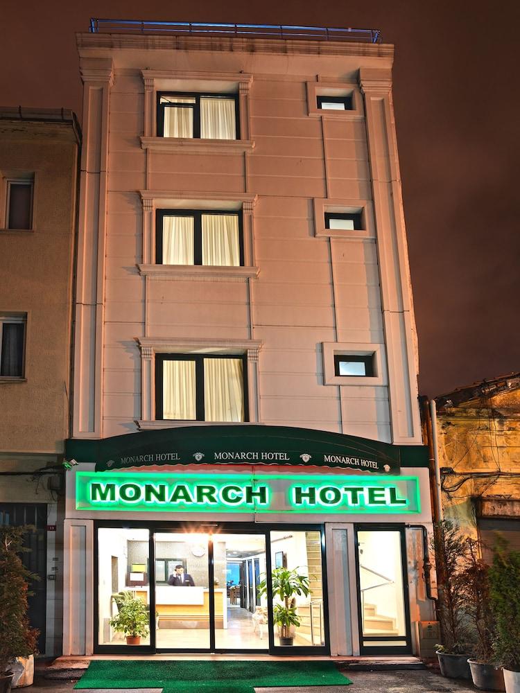 Monarch Hotel - Featured Image