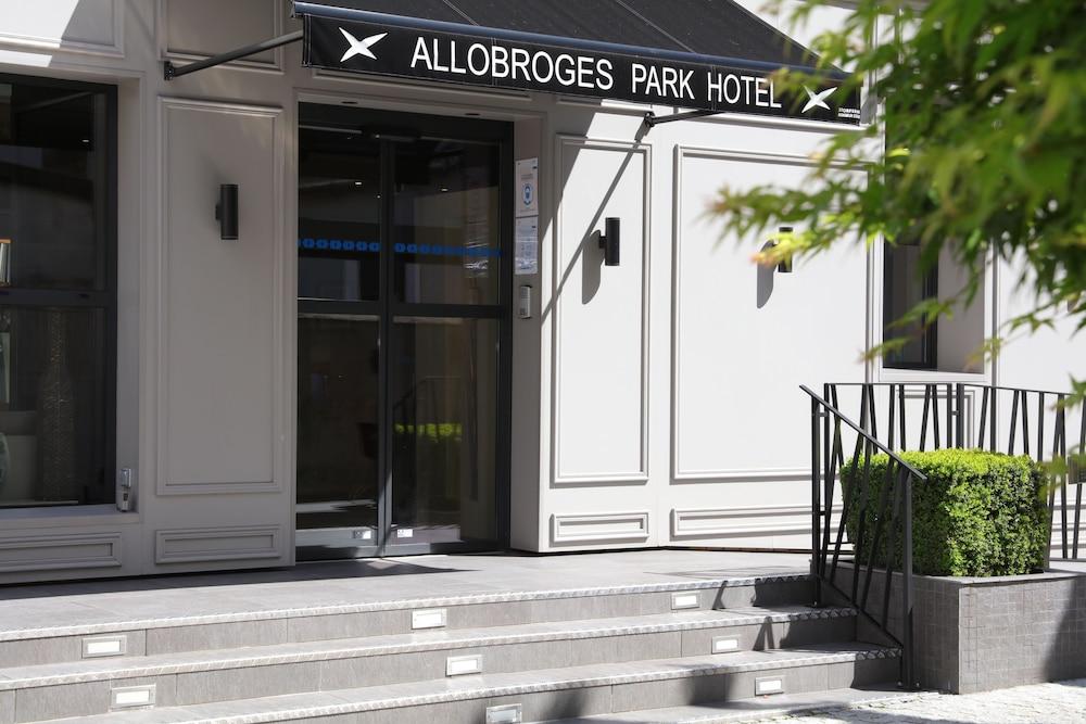 Allobroges Park Hotel - Exterior