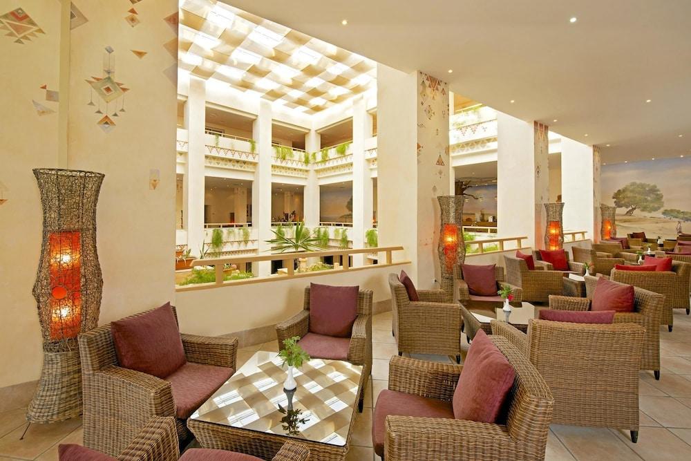 Vincci Safira Palms Hôtel & Spa - Lobby Sitting Area