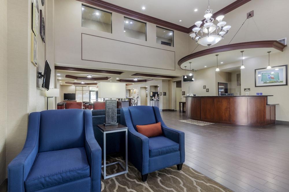Comfort Suites Pflugerville - Austin North - Lobby Sitting Area