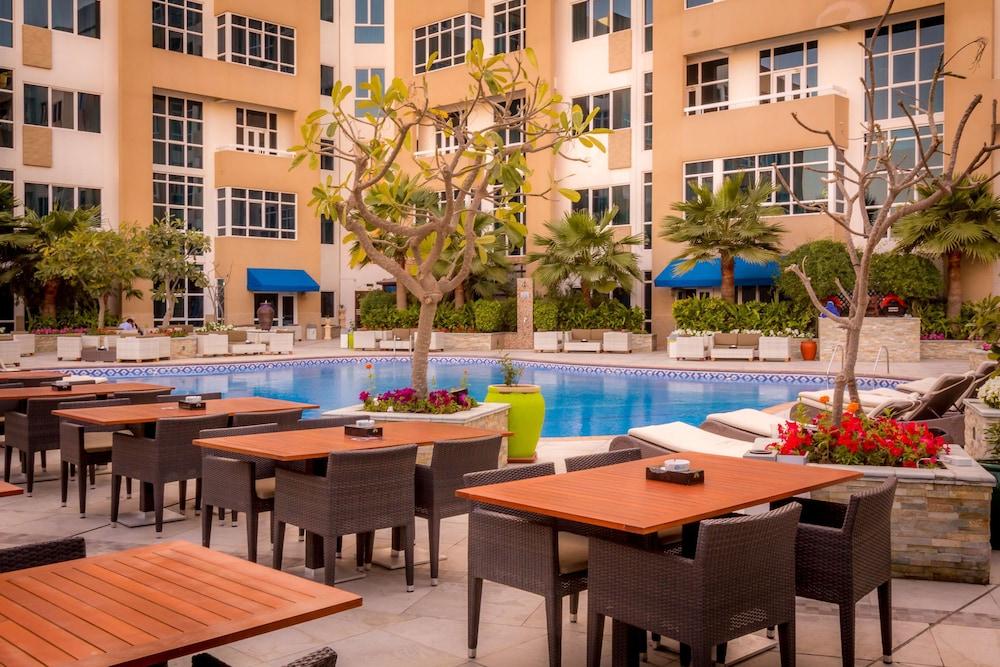 Elite Seef Residence & Hotel - Pool